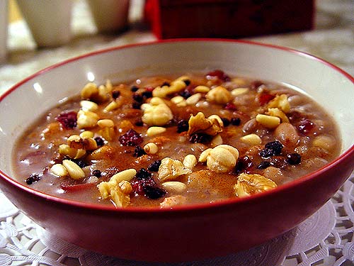 Aşure Nasıl Yapılır?